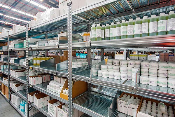 scaffali-incastro-stoccaggio-leggero portapallets